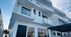 4 Bedrooms Smart Home With Elevator , Bq & Pool For sale At East Legon