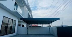 4 Bedrooms Smart Home With Elevator , Bq & Pool For sale At East Legon