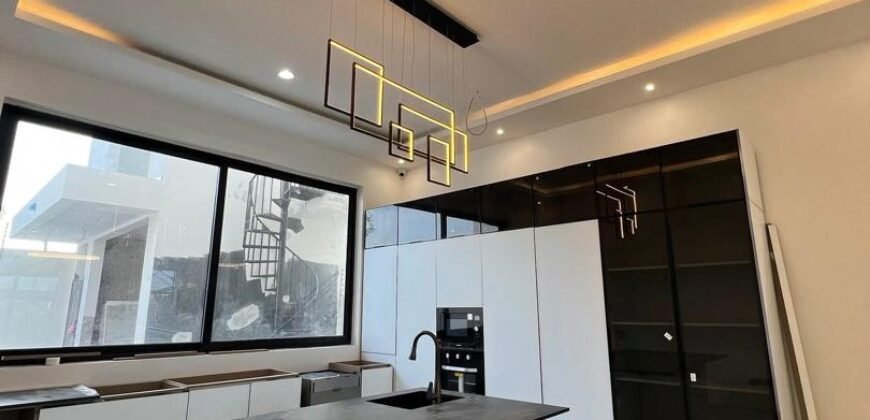 4 Bedrooms Smart Home With Elevator , Bq & Pool For sale At East Legon